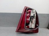 Recambio de piloto trasero izquierdo para skoda superb (3u4) 1.9 tdi referencia OEM IAM 3U5945111  4 PUERTAS