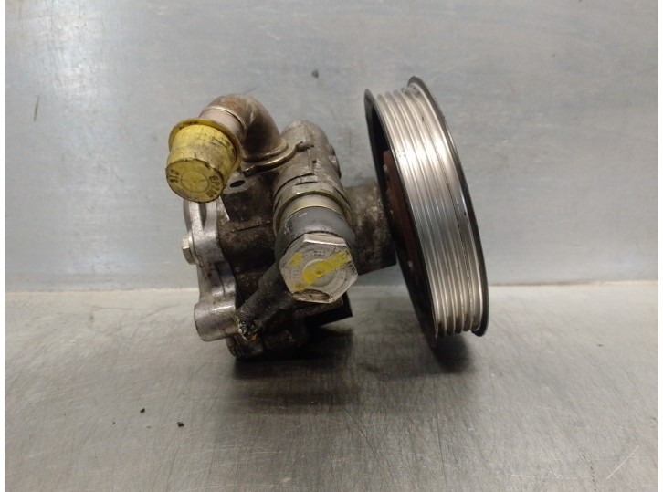 Recambio de bomba servodireccion para skoda superb (3u4) 1.9 tdi referencia OEM IAM 8D0145177Q 8D0145177Q KYB