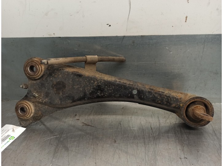 Recambio de brazo suspension superior trasero izquierdo para toyota auris 1.8 16v (híbrido) referencia OEM IAM 4878002061 