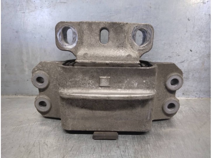 Replacement left engine mount for Skoda Octavia Sedan (1Z3) 1.9 TDI DPF OEM IAM reference 1K0199555M 