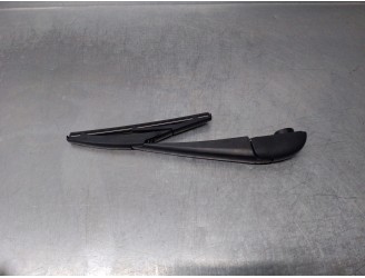 Recambio de brazo limpia trasero para toyota auris 1.8 16v (híbrido) referencia OEM IAM 8524102060  