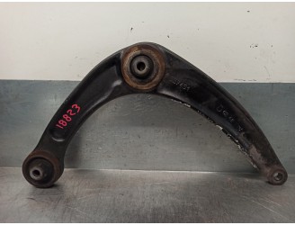 Replacement right front lower suspension arm for Citroën C4 sedan 1.6 16V CAT (NFU / TU5JP4) OEM IAM reference 5574