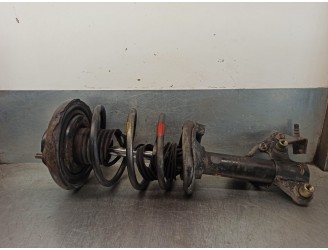Replacement front right shock absorber for Nissan Primera Saloon (P12) 2.0 16V CAT OEM IAM reference 54302AV400 