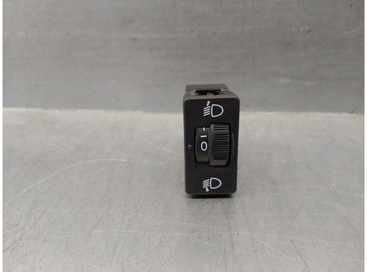 Recambio de mando luces salpicadero para citroën ds3 1.2 12v e-thp referencia OEM IAM 66186877 A12416 