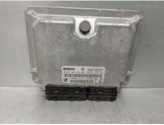 Replacement engine ECU for Opel Vectra B saloon 2.0 DTI OEM IAM reference 90508986 0281001633 BOSCH