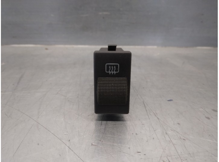 Recambio de mandos salpicadero para audi a4 berlina (b5) 1.8 20v referencia OEM IAM 4D0941503B  