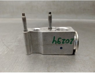 Recambio de valvula expansion para citroën ds3 1.2 12v e-thp referencia OEM IAM 1611702280 