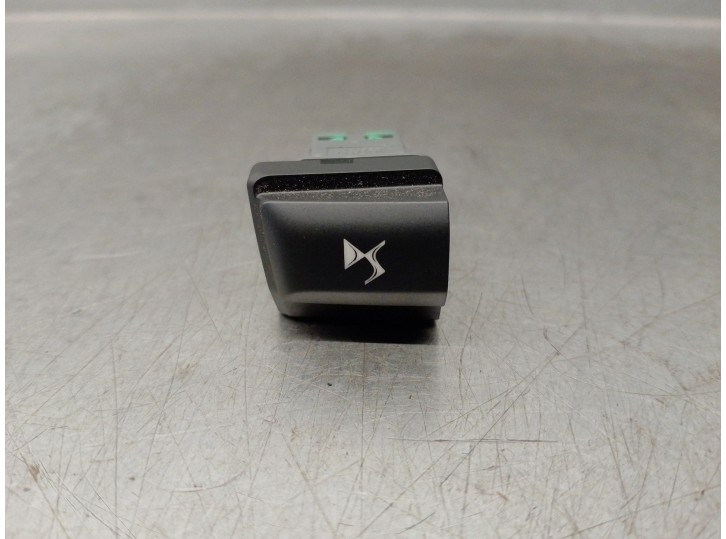 Recambio de mando para citroën ds3 1.2 12v e-thp referencia OEM IAM 9811043277 