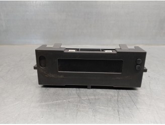 Recambio de pantalla multifuncion para renault clio iii 1.4 16v referencia OEM IAM 8200307273C 216759916 