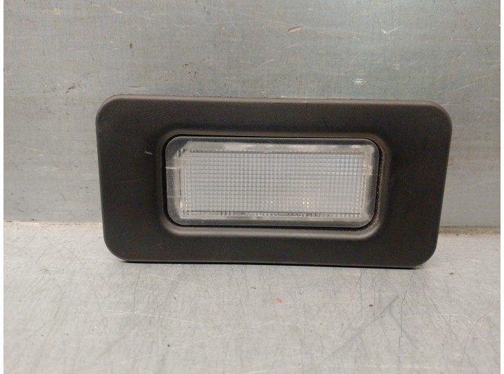 Recambio de luz interior para citroën ds3 1.2 12v e-thp referencia OEM IAM 996006297 996006297 