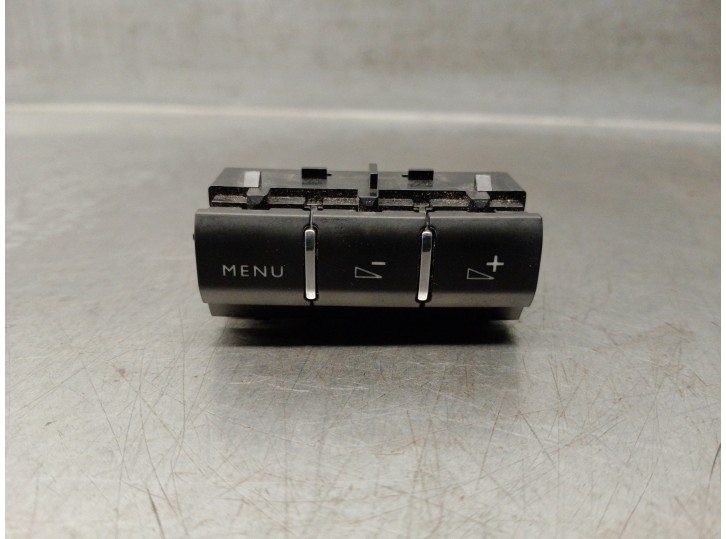 Recambio de mando multifuncion para citroën ds3 1.2 12v e-thp referencia OEM IAM 98114811ZD 