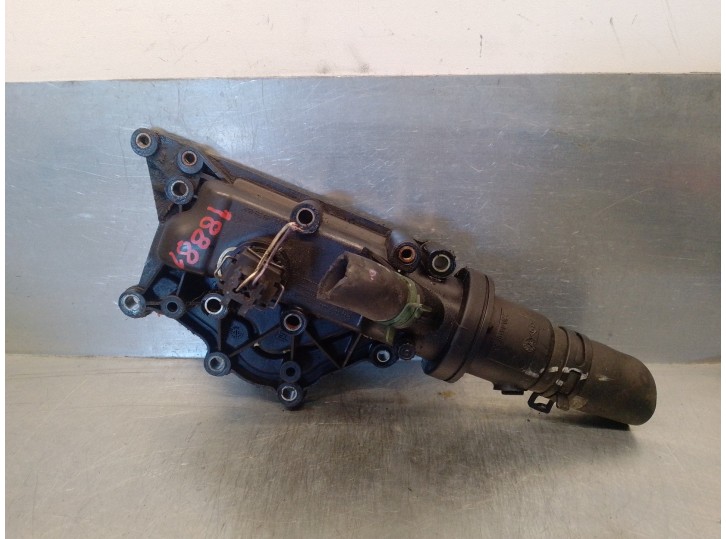 Recambio de termostato para renault clio iii 1.4 16v referencia OEM IAM 8200023915 8200158269 