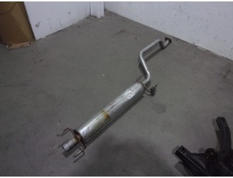 Recambio de tubo escape central para opel zafira a elegance referencia OEM IAM 5852071 617579 WALKER