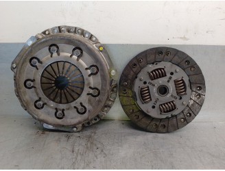 Recambio de kit embrague para peugeot 306 berlina 3/5 puertas (s1) 1.9 diesel referencia OEM IAM 1636264680 320034210 LUK