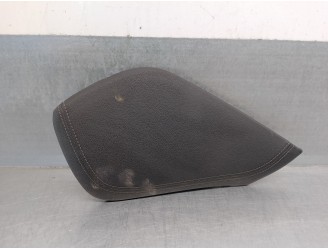 Replacement front moldings for Nissan 370 Z (Z34) 3.7 V6 CAT OEM IAM reference 969921EA0A 