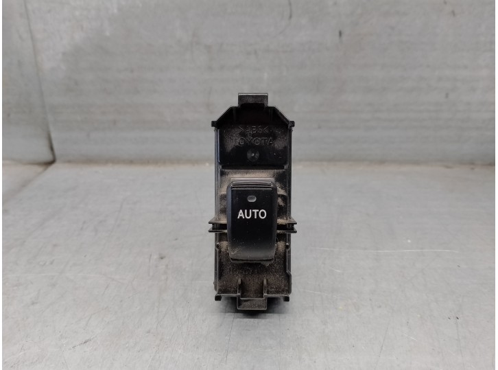 Recambio de mando elevalunas trasero izquierdo para lexus is 200 (ds2/is2) d-cat referencia OEM IAM 8403053020 