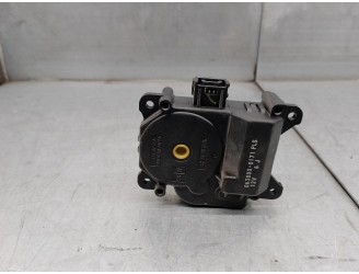 Recambio de motor calefaccion para lexus is 200 (ds2/is2) d-cat referencia OEM IAM 0638000171 TRAMPILLA 