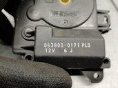 Recambio de motor calefaccion para lexus is 200 (ds2/is2) d-cat referencia OEM IAM 0638000171 TRAMPILLA 