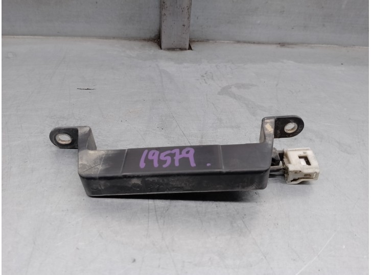 Recambio de antena para lexus is 200 (ds2/is2) d-cat referencia OEM IAM 8999741010 