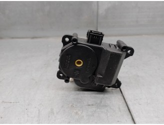 Recambio de motor calefaccion para lexus is 200 (ds2/is2) d-cat referencia OEM IAM 0638000171 TRAMPILLA 