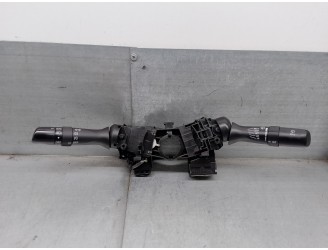 Recambio de mando luces para lexus is 200 (ds2/is2) d-cat referencia OEM IAM 8465230541 