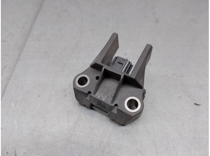 Recambio de sensor impacto para lexus is 200 (ds2/is2) d-cat referencia OEM IAM 501960180507  