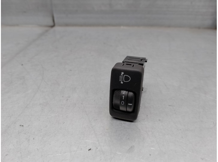 Recambio de mando luces salpicadero para lexus is 200 (ds2/is2) d-cat referencia OEM IAM 7509 