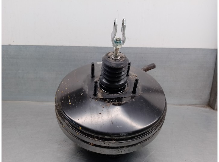 Recambio de servofreno para nissan 370 z (z34) 3.7 v6 cat referencia OEM IAM 1ET0C8330F 0204701589 BOSCH