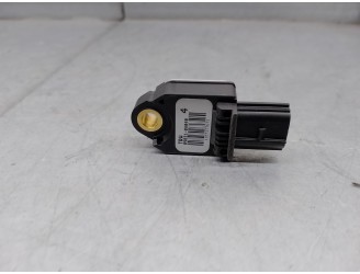 Recambio de sensor impacto para lexus is 200 (ds2/is2) d-cat referencia OEM IAM 898310W040 TRW