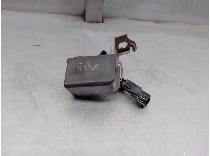 Recambio de modulo electronico para lexus is 200 (ds2/is2) d-cat referencia OEM IAM 8651653010  