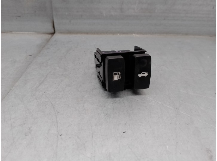 Recambio de interruptor para lexus is 200 (ds2/is2) d-cat referencia OEM IAM 15A990 