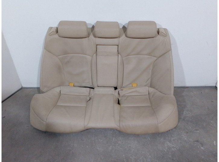 Recambio de asientos traseros para lexus is 200 (ds2/is2) d-cat referencia OEM IAM 4933007 CUERO BEIGE 4 PUERTAS