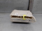 Recambio de caja reles / fusibles para lexus is 200 (ds2/is2) d-cat referencia OEM IAM 8273053022  