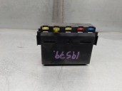 Recambio de caja reles / fusibles para lexus is 200 (ds2/is2) d-cat referencia OEM IAM 8921153020 