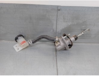 Recambio de bomba embrague para nissan 370 z (z34) 3.7 v6 cat referencia OEM IAM 30610JK00B 