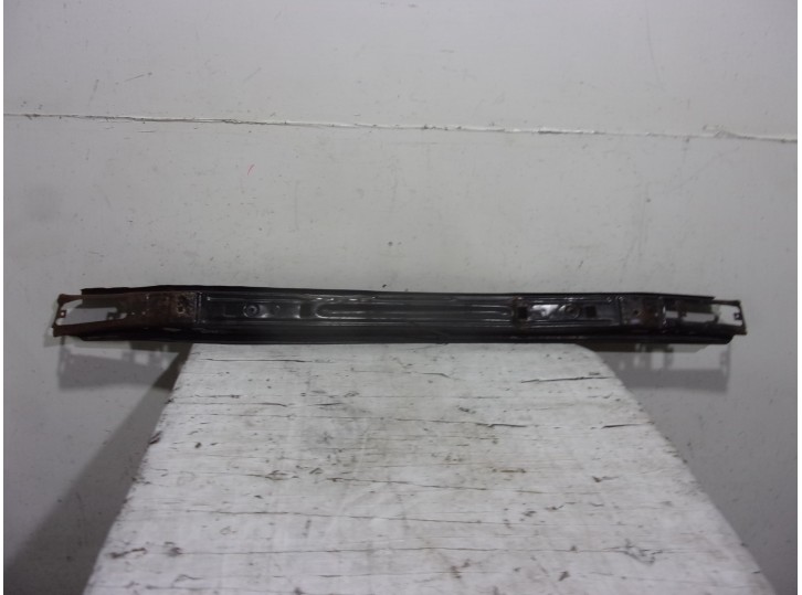 Recambio de refuerzo paragolpes delantero para volkswagen golf ii (191/193) 1.6 referencia OEM IAM DE HIERRO 