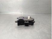 Recambio de motor calefaccion para toyota auris 1.8 16v (híbrido) referencia OEM IAM 1138002810 DE TRAMPILLA 