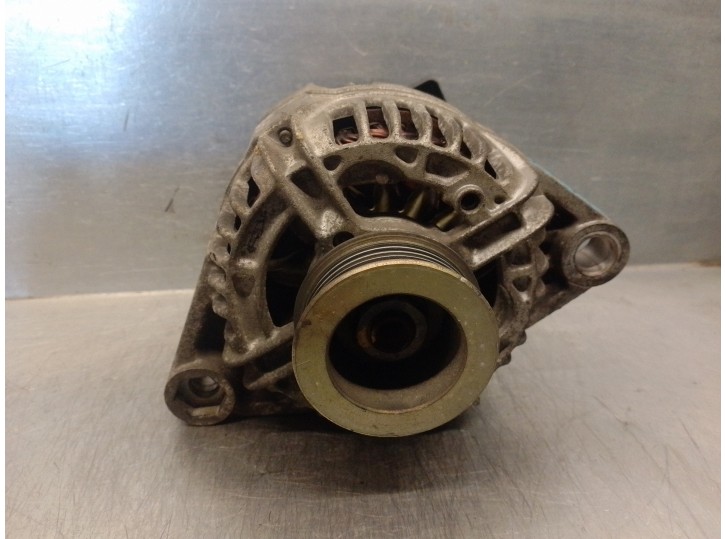 Recambio de alternador para fiat stilo (192) 1.6 16v cat referencia OEM IAM 46813061 0124325058 BOSCH
