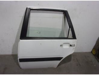 Replacement rear left door for Volvo Series 440 1.7 OEM IAM reference 3343276 WHITE 5 DOORS