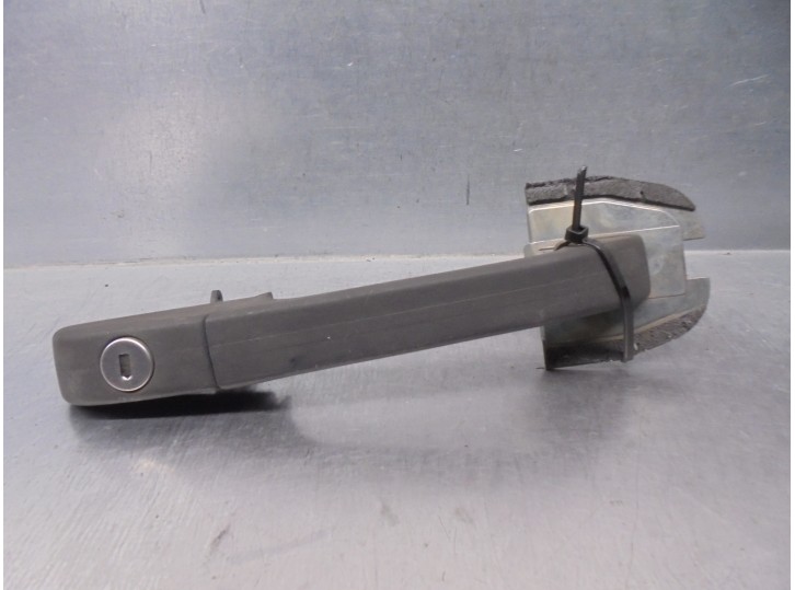 Recambio de maneta exterior delantera derecha para volvo serie 440 1.7 referencia OEM IAM 3417048  5 PUERTAS