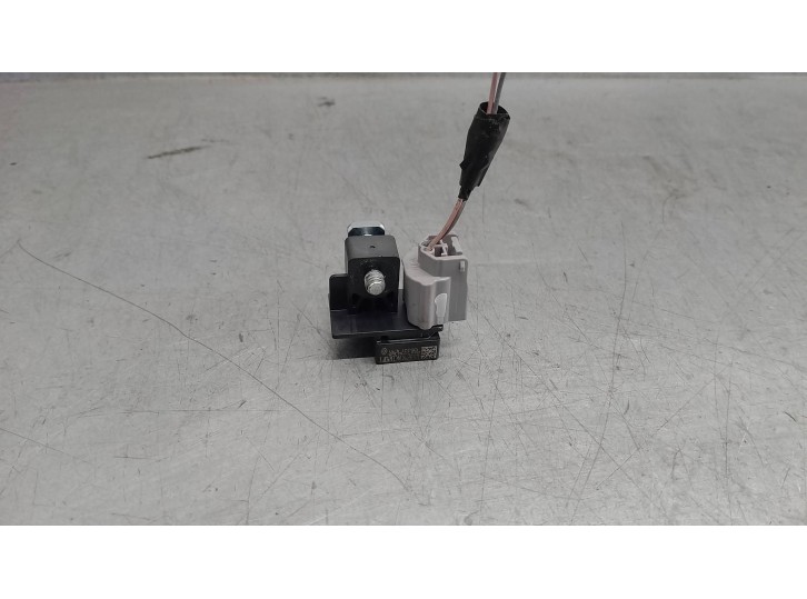 Recambio de sensor impacto para renault talisman 1.6 tce energy referencia OEM IAM 988337924R 