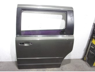 Recambio de puerta lateral corredera izquierda para chrysler grand voyager lx referencia OEM IAM 5020699AG GRIS OSCURO 5 PUERTAS