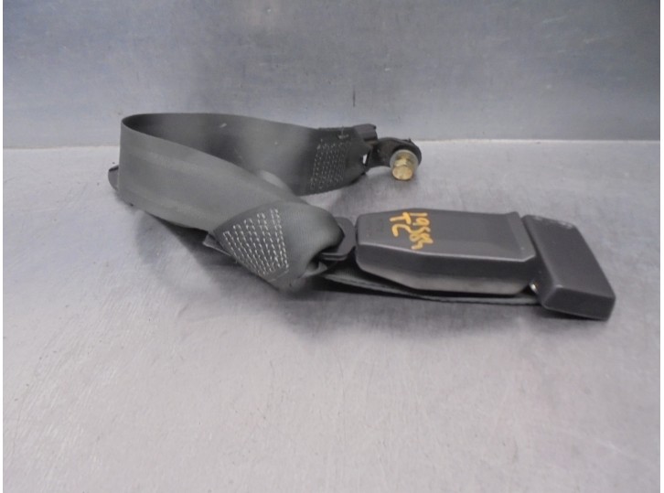 Recambio de cinturon seguridad trasero central para volvo serie 440 1.7 referencia OEM IAM 463187 570085100 5 PUERTAS