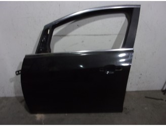 Replacement left front door for Opel Astra J GTI sedan OEM IAM reference 124044 BLACK 4 DOORS