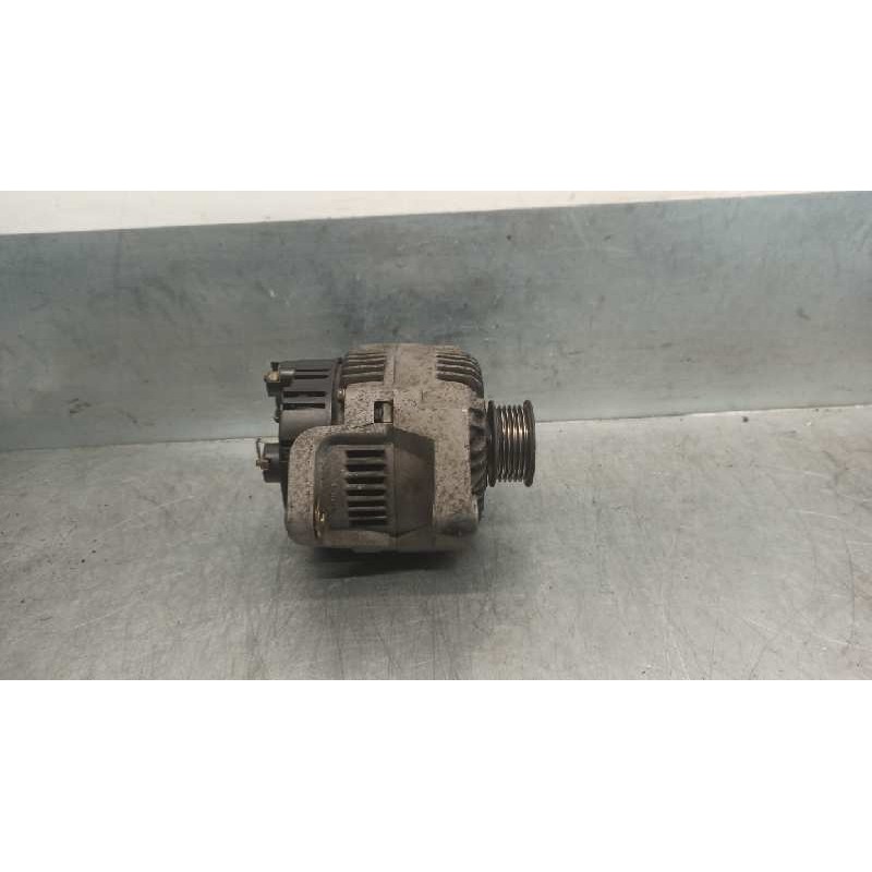 Recambio de alternador para renault laguna (b56) 2.2 diesel referencia OEM IAM 7700424595 2541982A VALEO