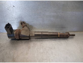 Recambio de inyector para lancia delta (181) 1.9 twinturbo diesel cat referencia OEM IAM 0445110299 0445110299 BOSCH