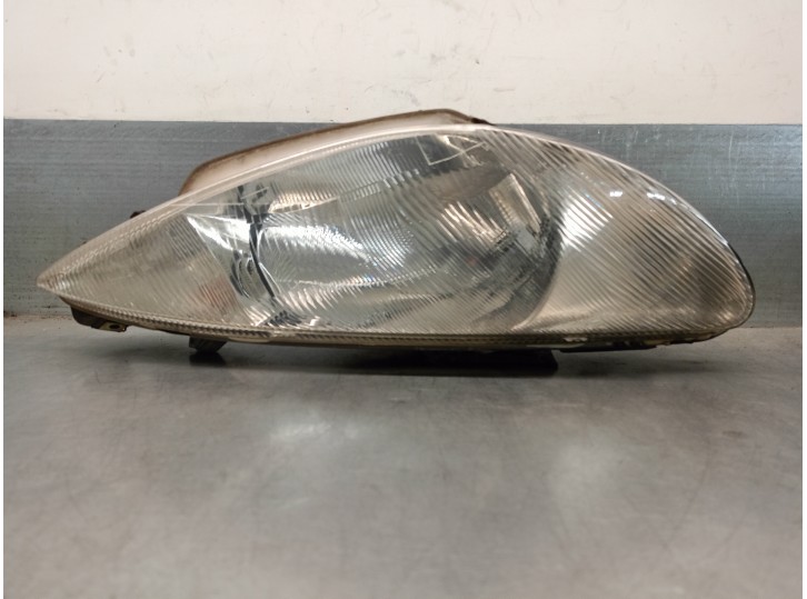 Recambio de faro derecho para peugeot 206 berlina xr referencia OEM IAM 9640559480 89005131 VALEO