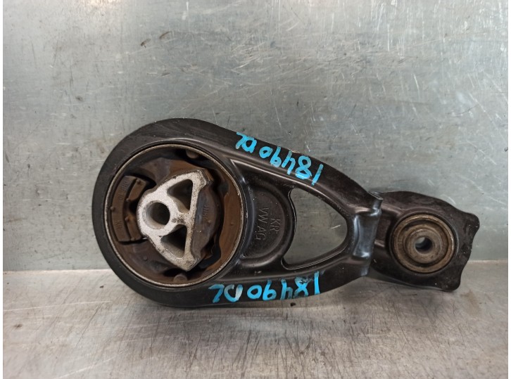 Recambio de soporte motor para audi a1 sportback (gba) 1.0 tfsi referencia OEM IAM 2Q0199851AD 