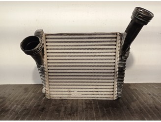 Recambio de intercooler para porsche cayenne (typ 92aa) 3.0 v6 tdi cat referencia OEM IAM 7L6145804A S5028002 BEHR