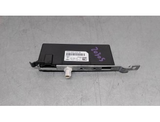 Recambio de antena para porsche cayenne (typ 92aa) 3.0 v6 tdi cat referencia OEM IAM 7P5035225M  